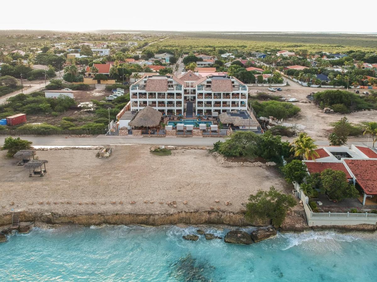 Bloozz Resort Bonaire 克拉伦代克 外观 照片