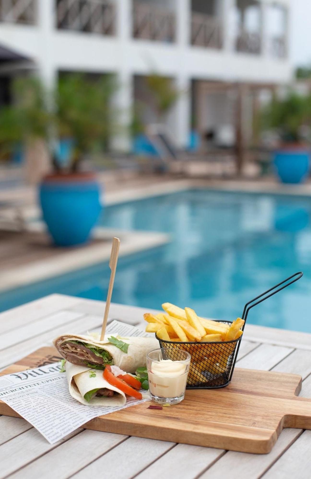 Bloozz Resort Bonaire 克拉伦代克 外观 照片