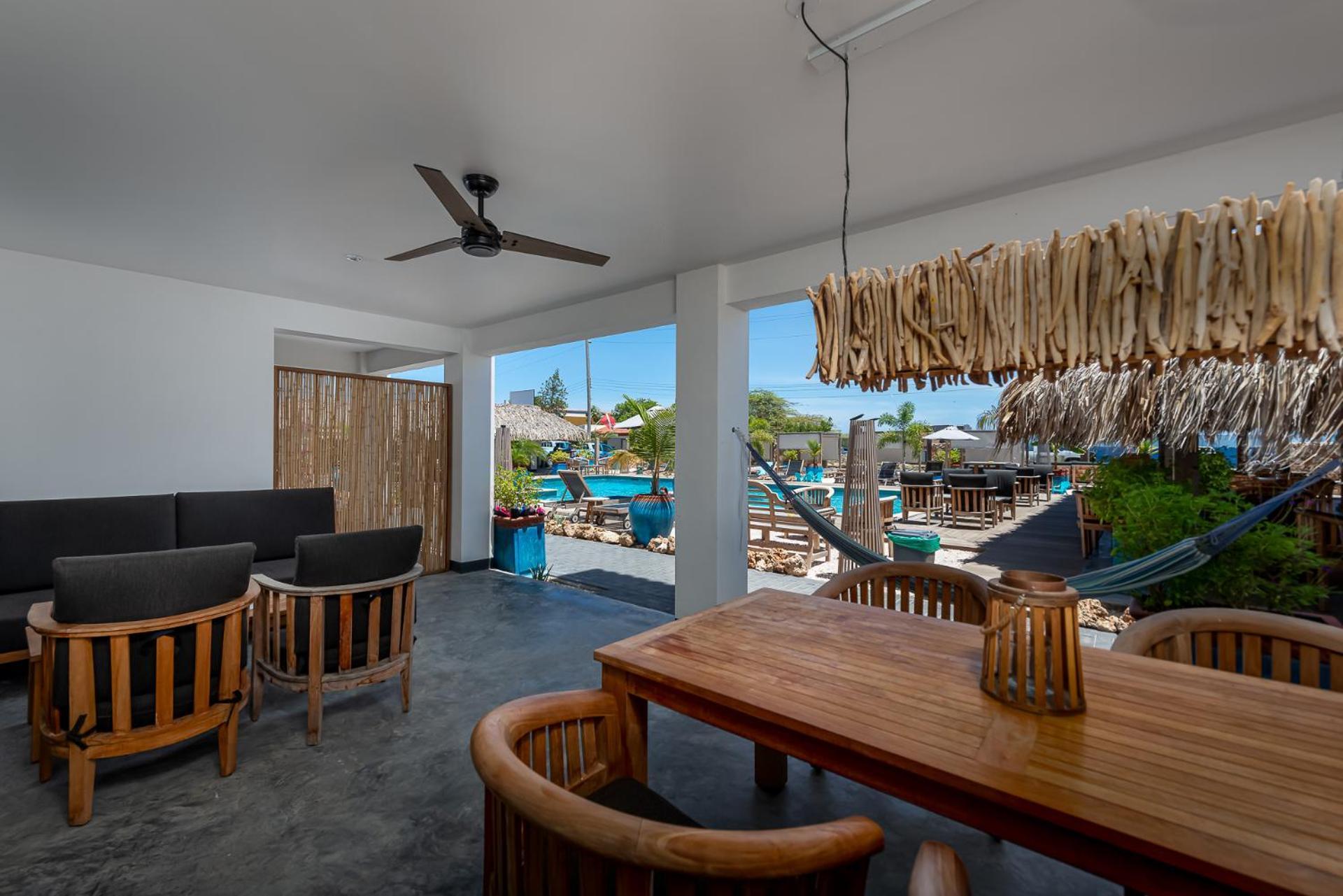 Bloozz Resort Bonaire 克拉伦代克 外观 照片
